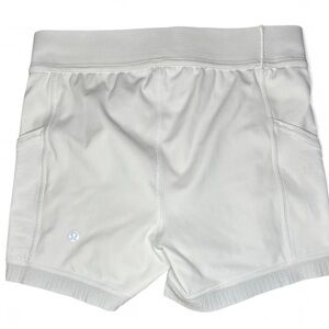 Lululemon Morning Match Short 3.5” White Size 4 High Rise